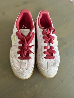Puma Kids Suede Sneakers in Light Pink with Red Accents
